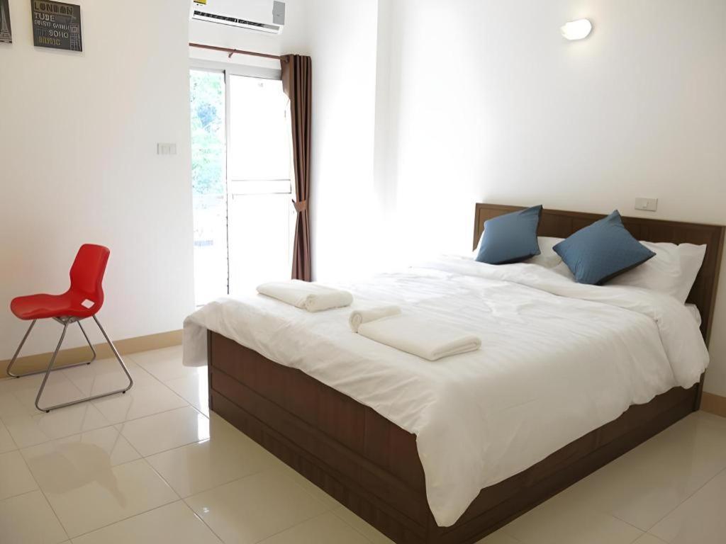The Passion Hotel Chiang Mai Exterior photo